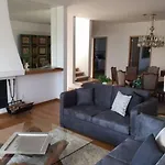 Casa Amplia En Lomas De Chapultepec